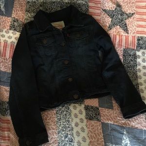 Girls Size 10-12 Levi’s Denim Jacket Like New